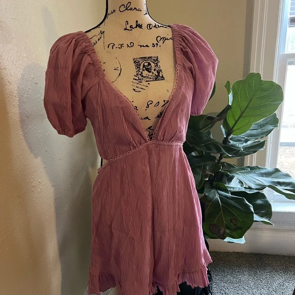 Lulus Sprung Lavender Tie-Back Puff Sleeve Ruffled Romper NWT